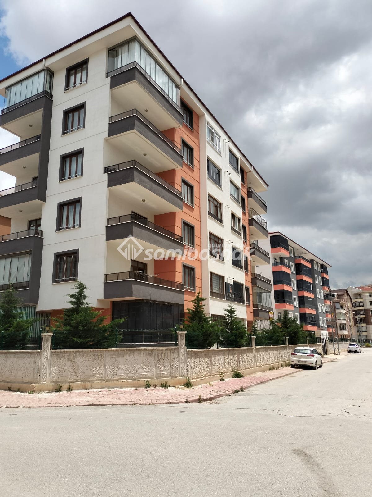Konya Karatay Hamzaoğlu Mahallesi Satılık 3+1 Ara Kat - Lüks Daire